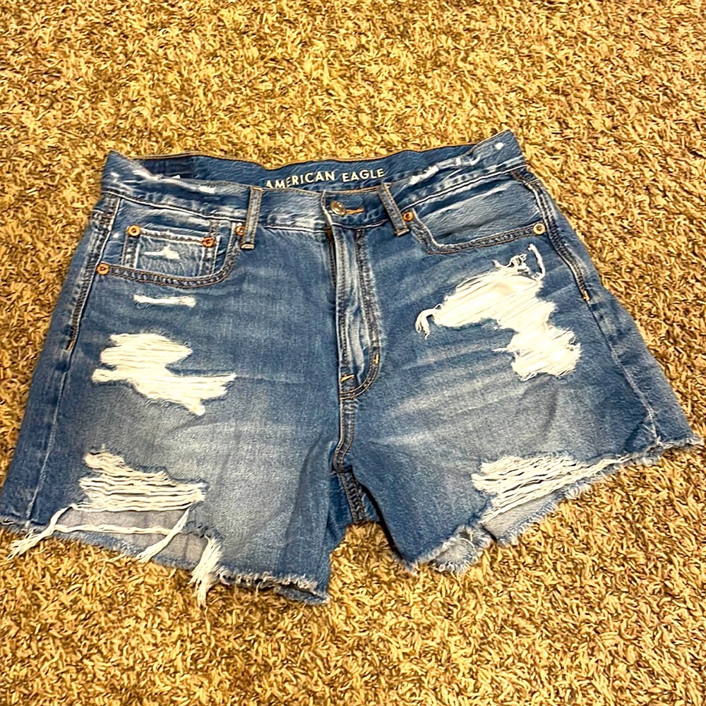 American Eagle jean shorts size 4